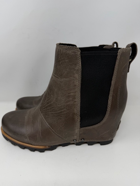 Sorel Shoes - Sorel Lea Wedge Joan of Arctic Chelsea Boots Leather Size 6.5